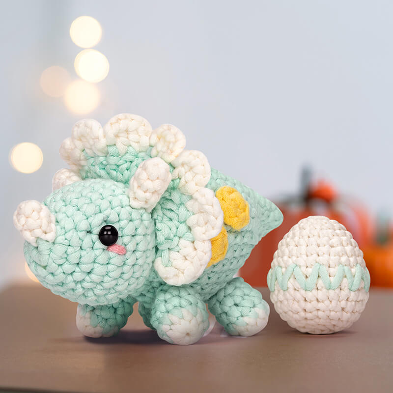 MeWaii® Crochet Original Designed Animal Crochet Kit for Beginners with Easy Peasy Yarn