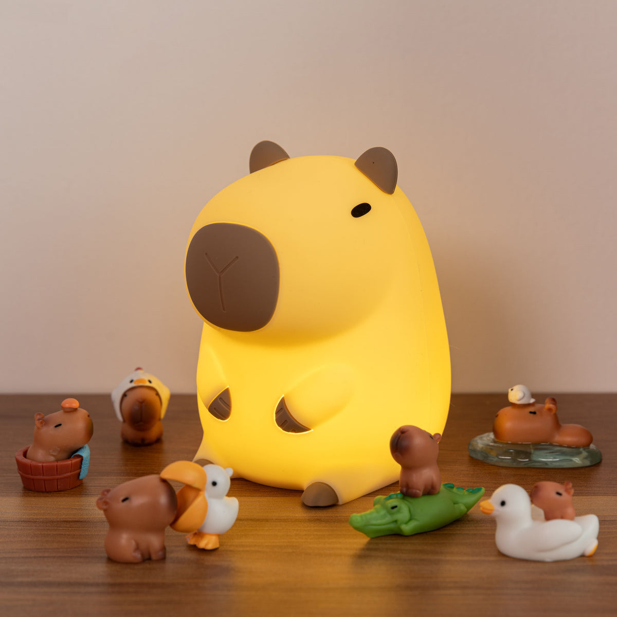 Capybara Adorable Light with Miniature Figurine: Perfect Gift & Home Decor