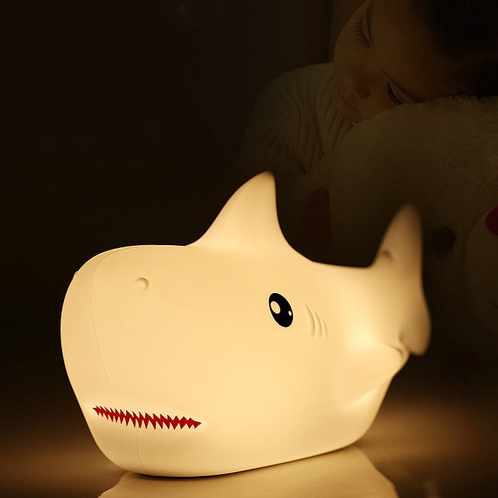 Squishy Silikon Hai LED-Nachtlicht - Perfektes Geschenk für Kinder und Mädchen