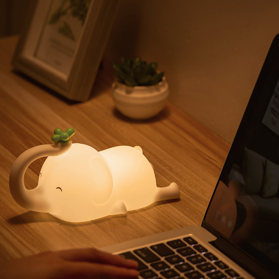 Squishy Silikon-LED-Nachtlicht mit fliegendem Elefantenmotiv – perfektes Geschenk für Kinder und Mädchen