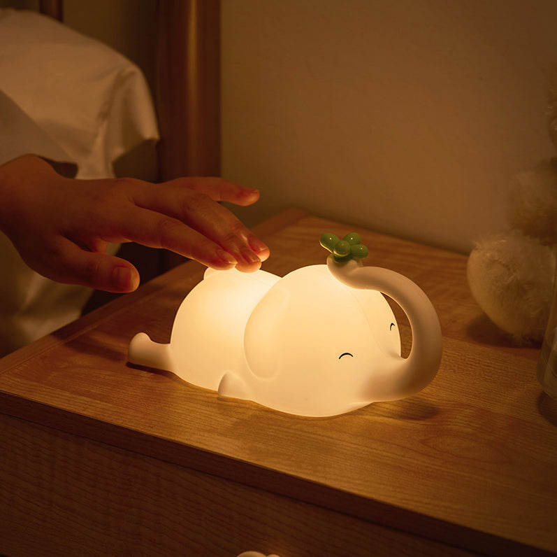 Squishy Silikon-LED-Nachtlicht mit fliegendem Elefantenmotiv – perfektes Geschenk für Kinder und Mädchen
