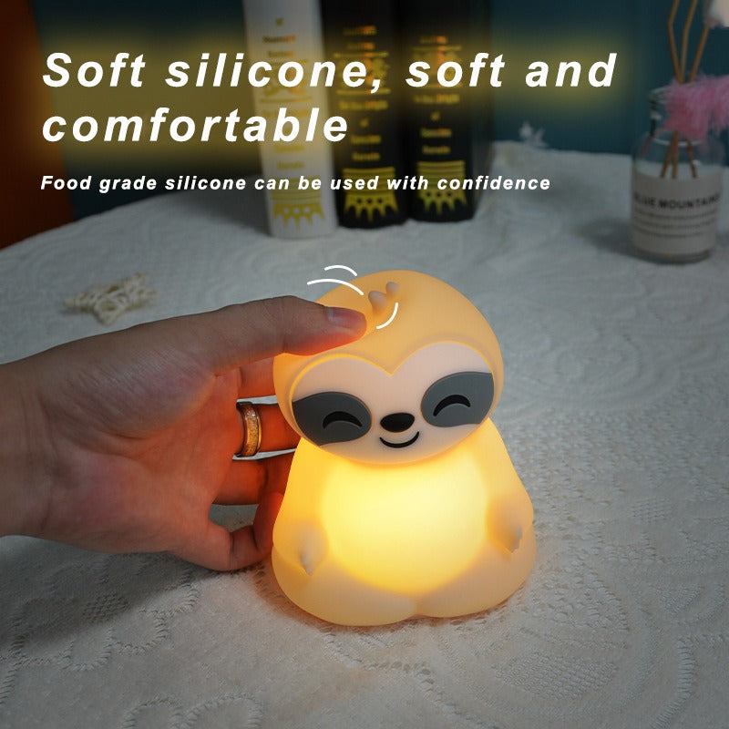Meditierendes Faultier, matschig, Silikon, ruhiges Glühen, Nachtlicht, sitzende Pose, Lampe, perfektes Geschenk